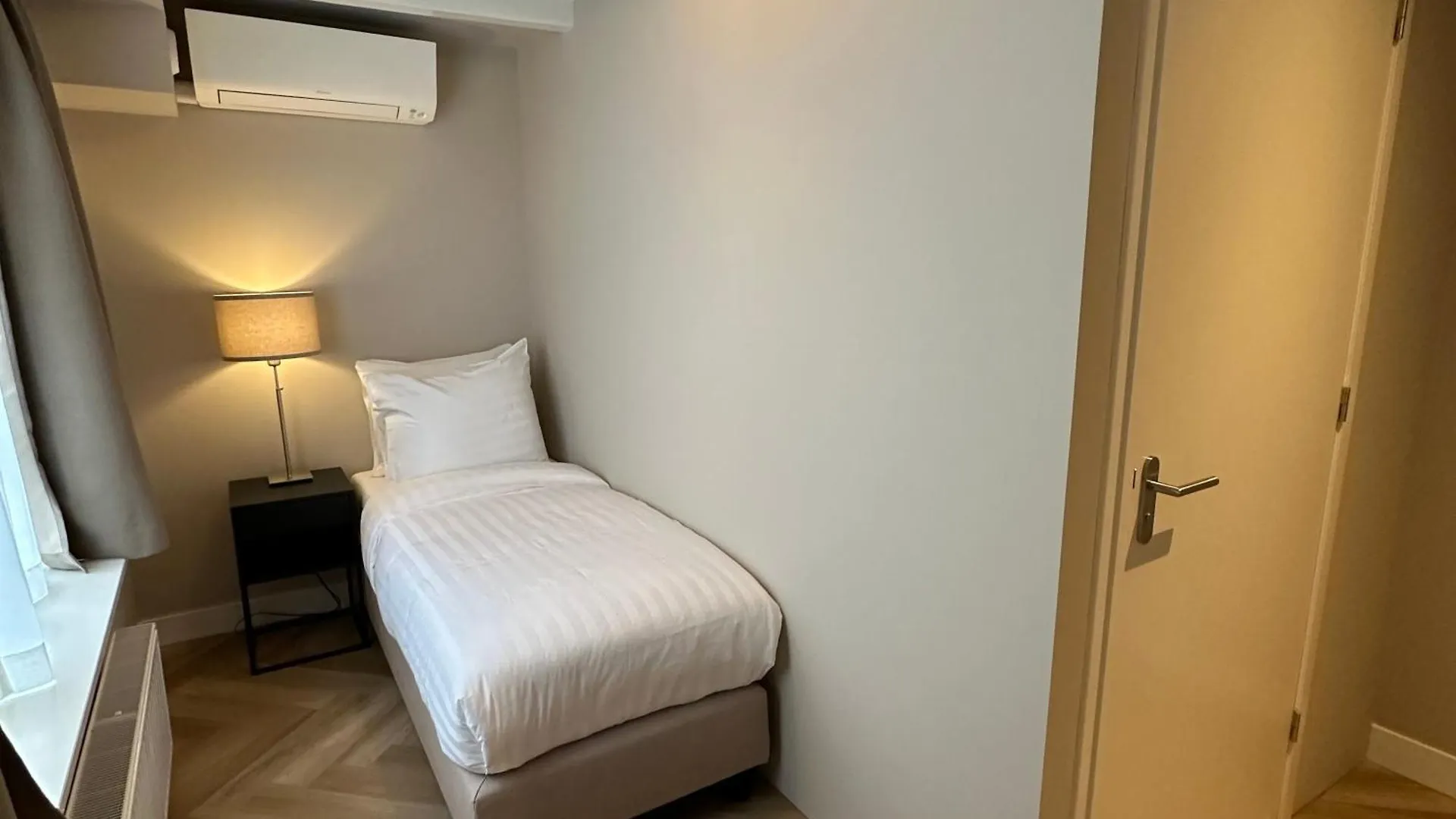 Hotel Grand Canal Delft 3*,  Nizozemsko