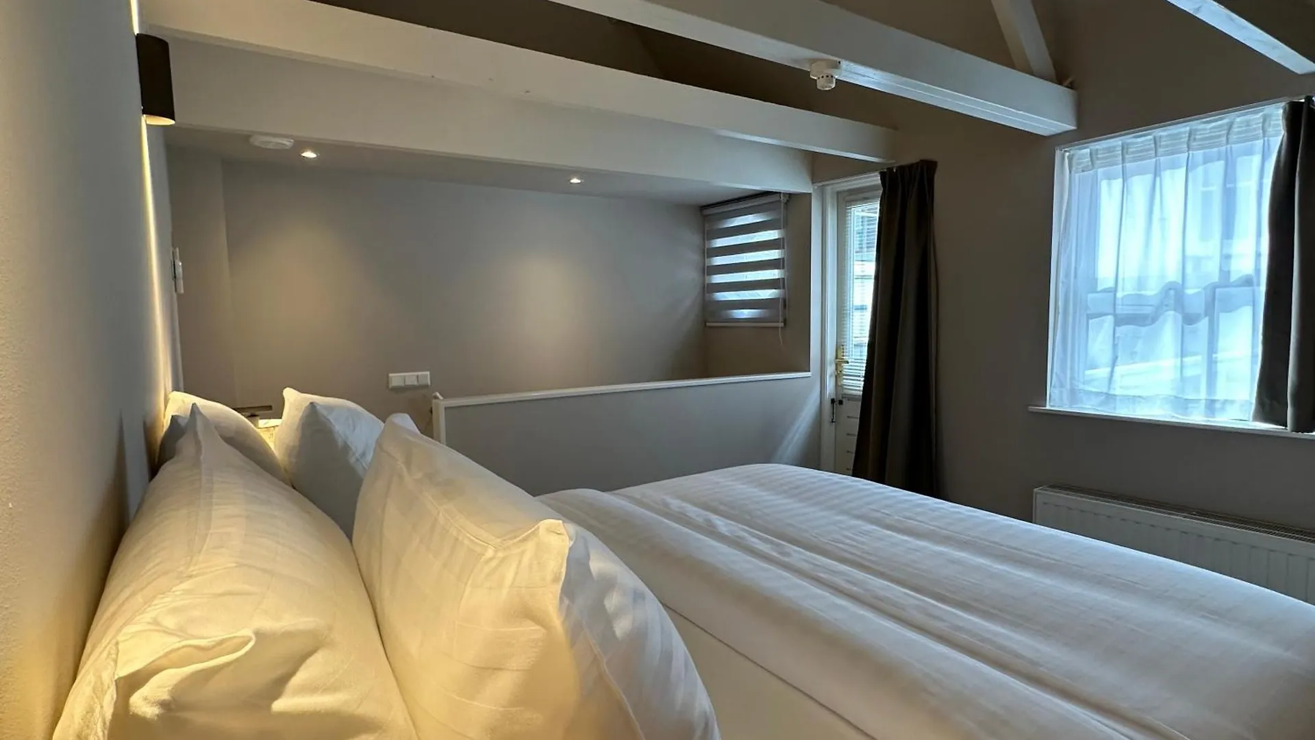 Hotel Grand Canal Delft